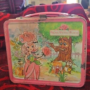 Rose Petal Place, Vintage metal Lunchbox, Aladdin Industries 1983